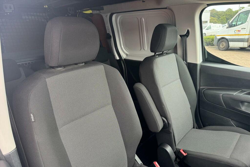 Peugeot Partner 1.5 Bluehdi 850 Professional Premium Long Crew V White #4