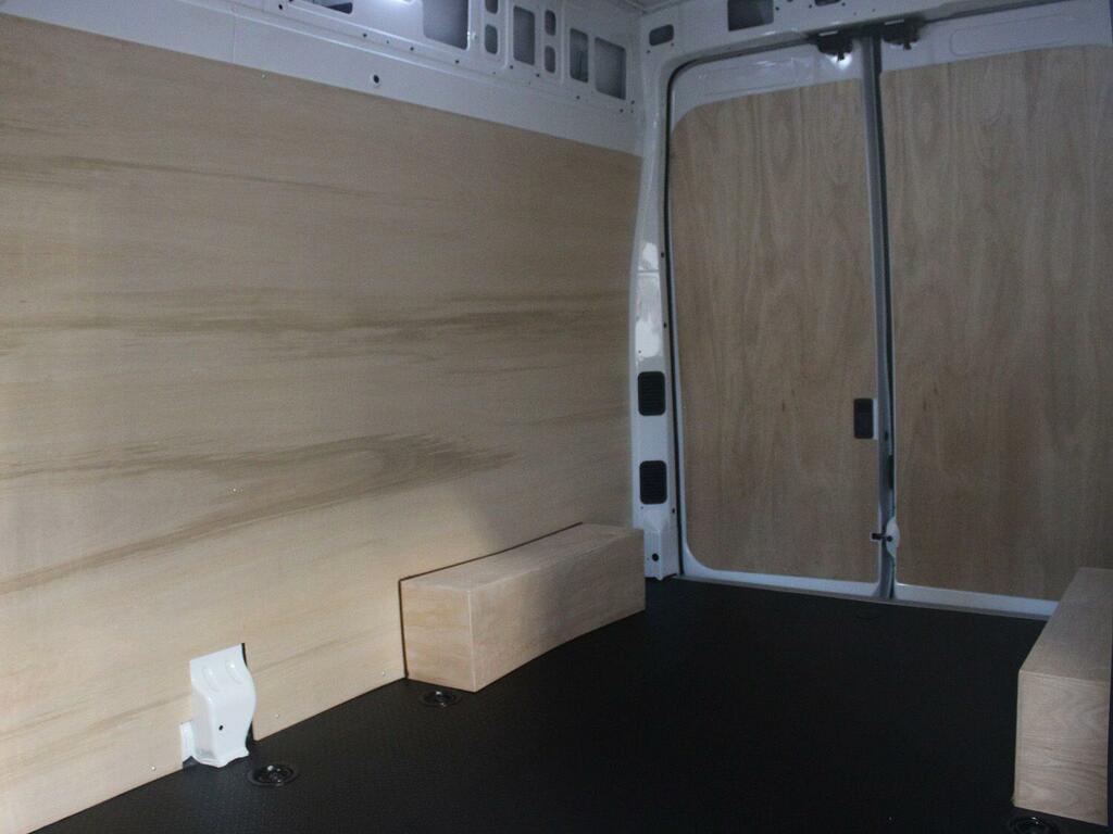 Maxus Deliver 9 Fwd Lh L3h2 Base 150 3500 Silver #29