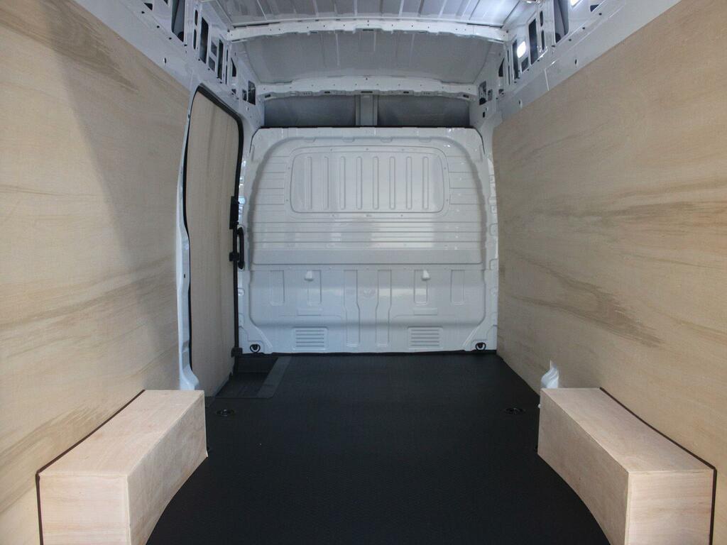 Maxus Deliver 9 Fwd Lh L3h2 Base 150 3500 Silver #30