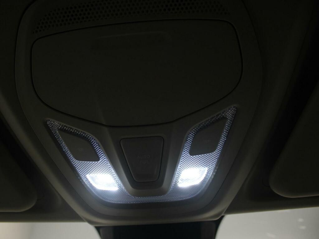 Maxus Deliver 9 Fwd Lh L3h2 Base 150 3500 Silver #32