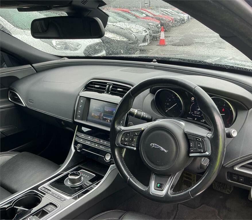 Jaguar XE Saloon 2.0D R-sport Euro 6 Ss 201717 Black #2