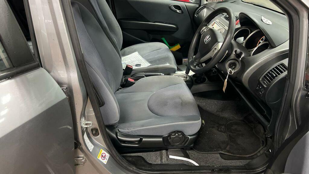 Honda Jazz 1.3 Dsi Se 82 Bhp Grey #11