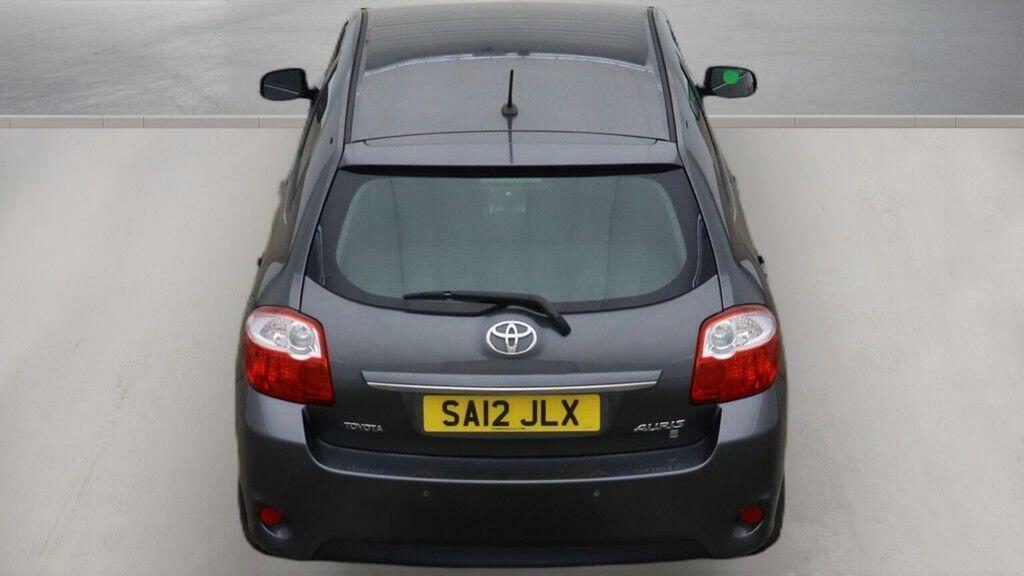 Toyota Auris 1.6 V-matic Tr Multimode Euro 5 Grey #8