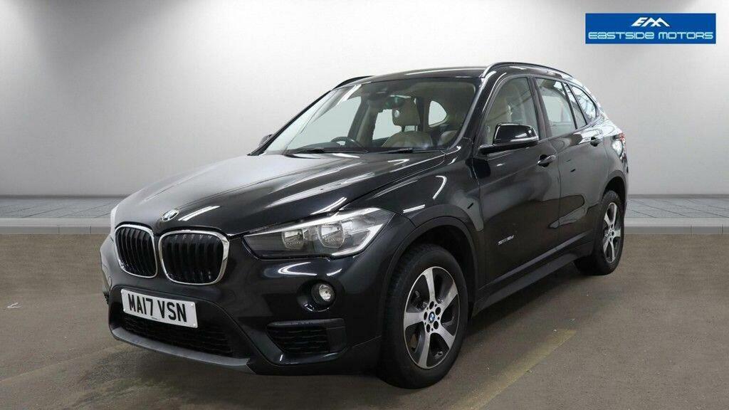 BMW X1 Xdrive18d Sport Black #2