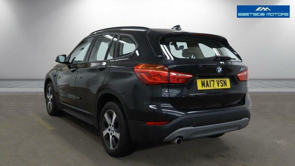 BMW X1 Xdrive18d Sport Black #3