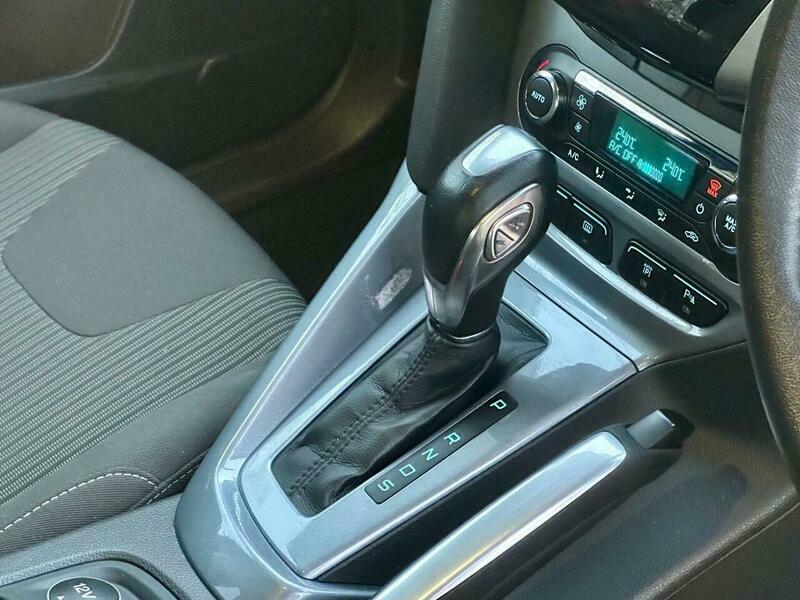 Ford Focus 2.0 Tdci Titanium Powershift Euro 5 White #4
