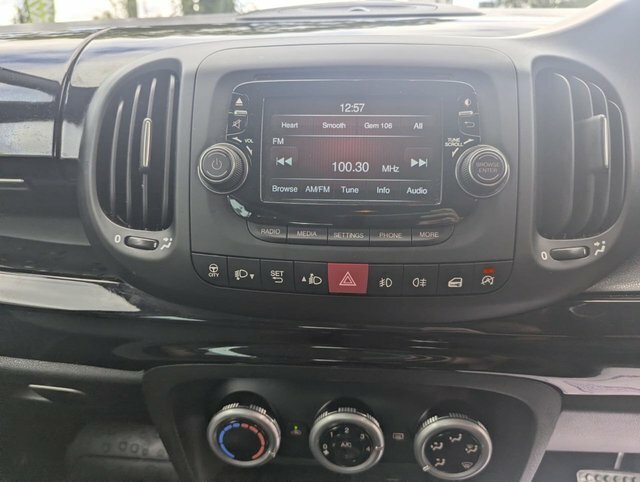 Fiat 500L 1.4 Pop Star 95 Bhp Red #30