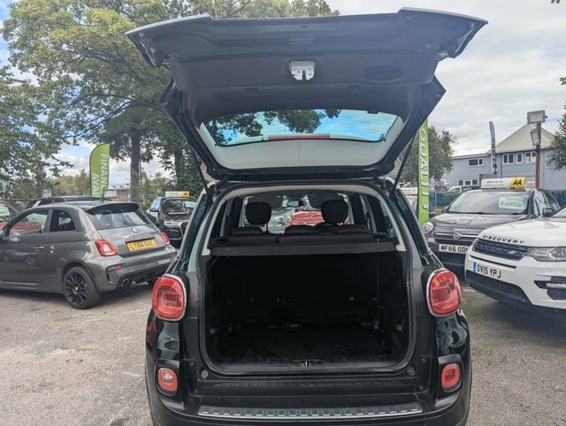 Fiat 500L 1.4 Pop Star 95 Bhp Red #11