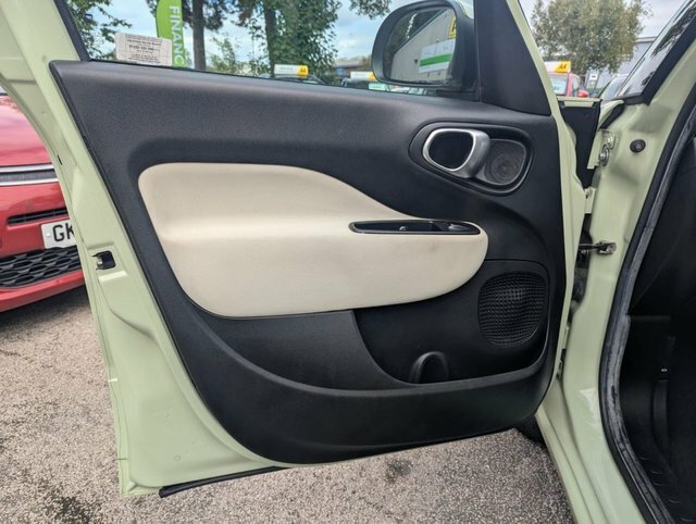 Fiat 500L 1.2 Multijet Lounge 85 Bhp Black #48