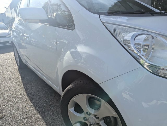 Kia Venga Mpv 1.6 3 Euro 5 Sat Nav 201313 Silver #19