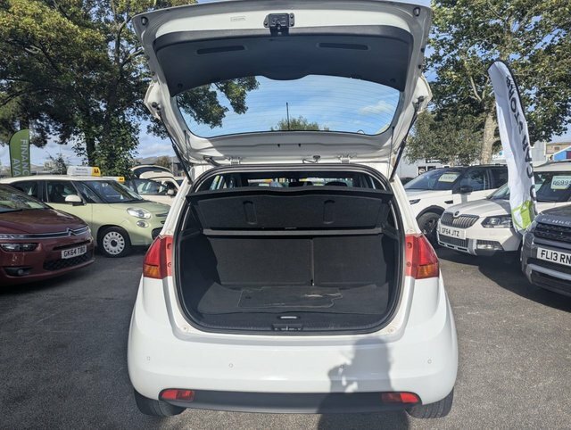 Kia Venga Mpv 1.6 3 Euro 5 Sat Nav 201313 Silver #37