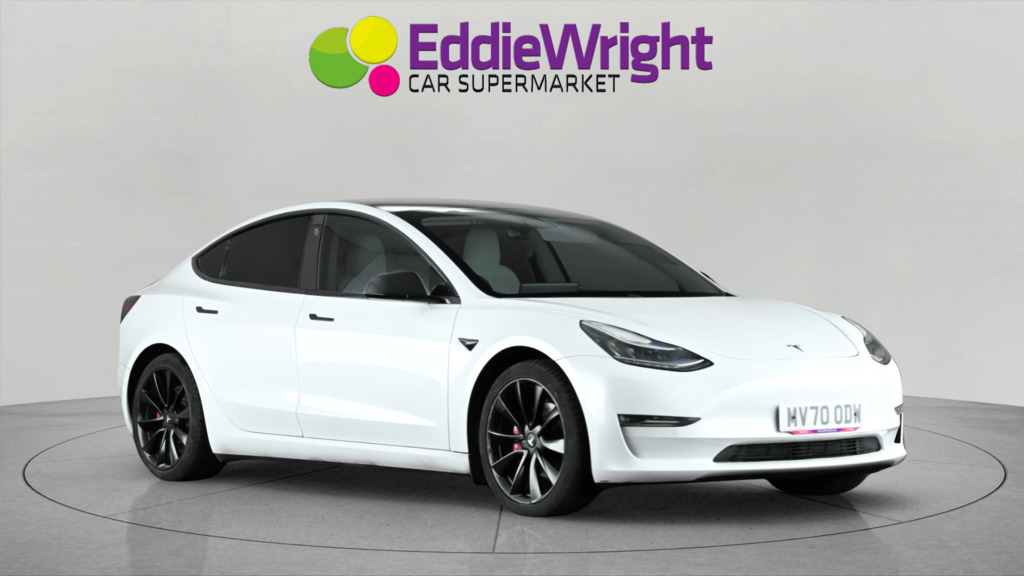 Tesla Model 3 Dual Motor Long Range Nq White