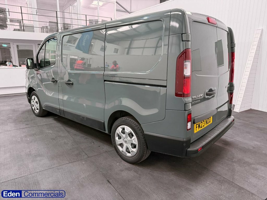 Renault Trafic 2L Advance Grey #4