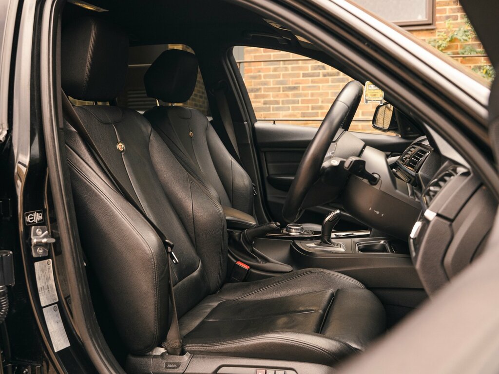 BMW Alpina Saloon Black #8
