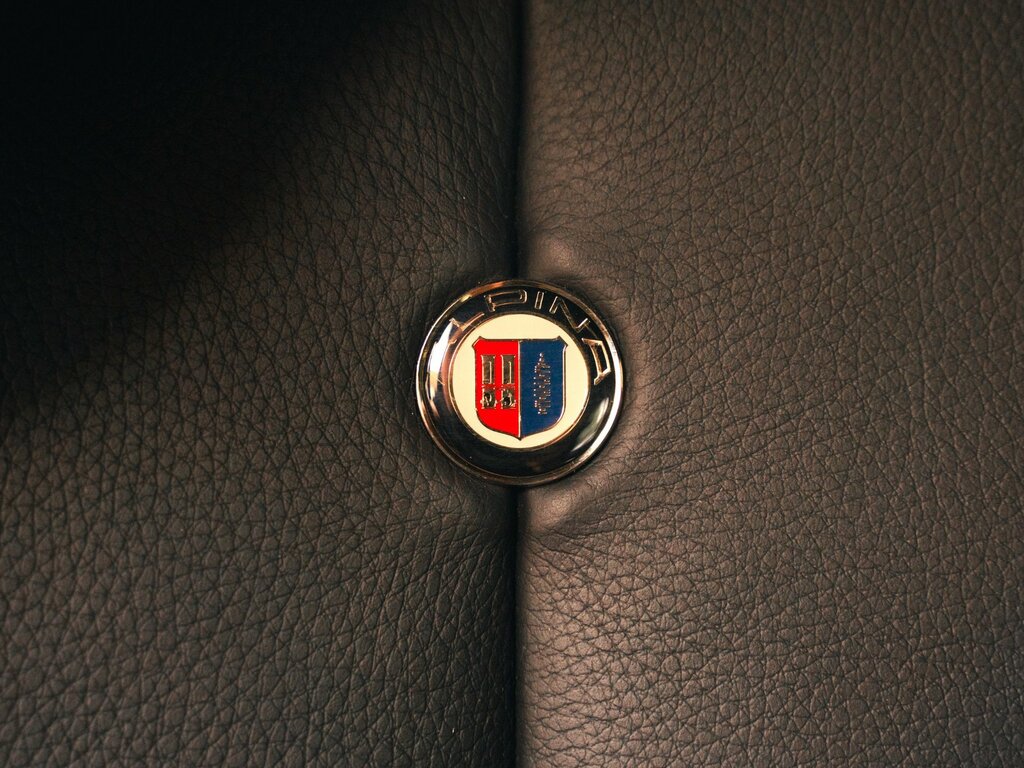 BMW Alpina Saloon Black #15