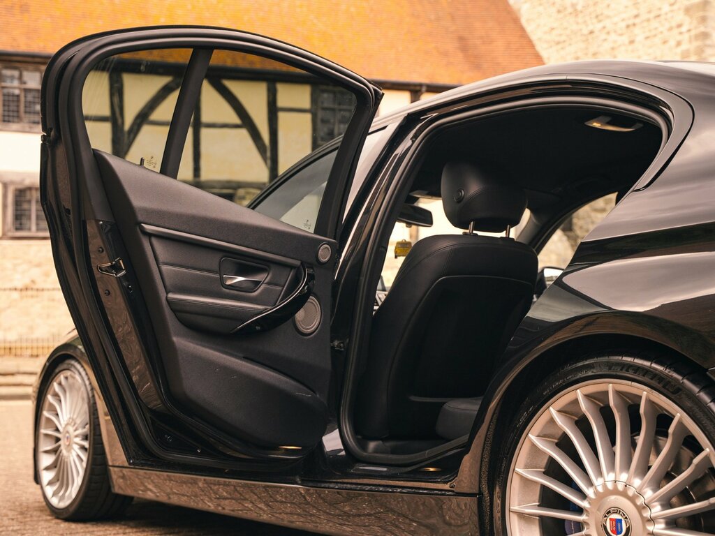 BMW Alpina Saloon Black #48
