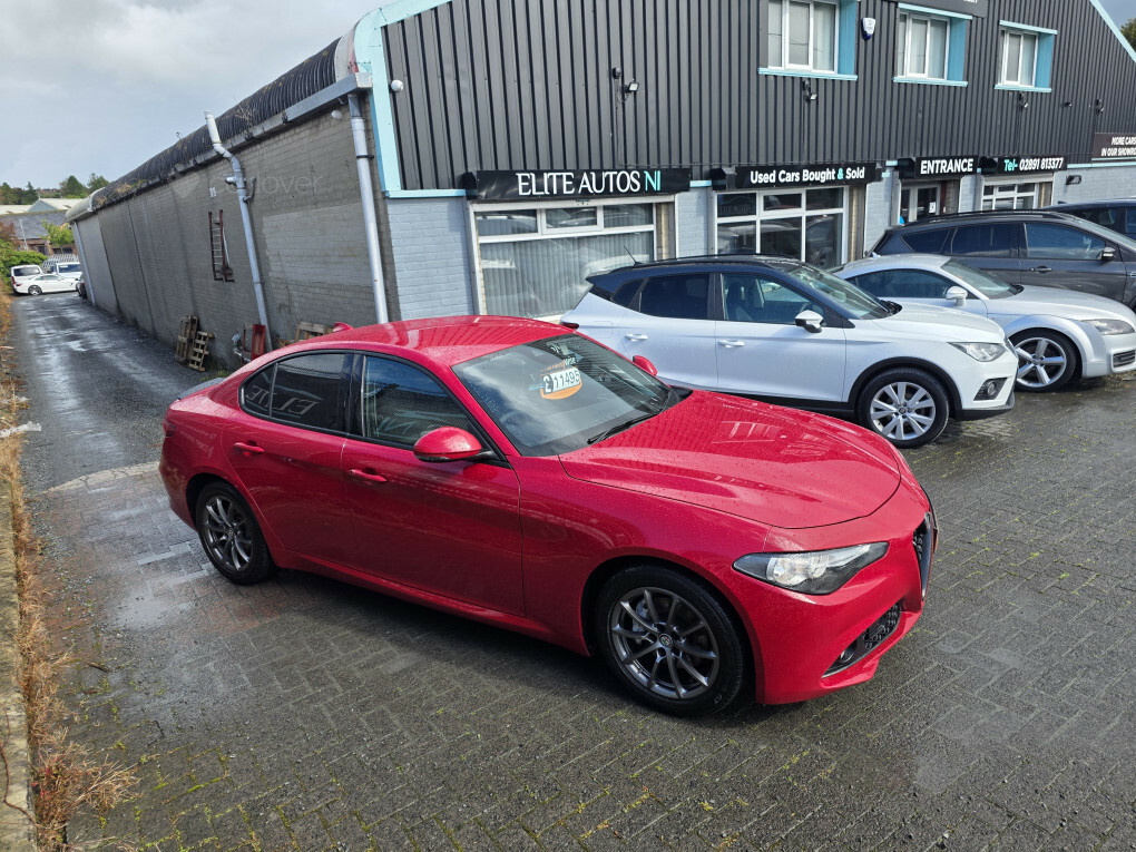 Alfa Romeo Giulia Super Td Red #6