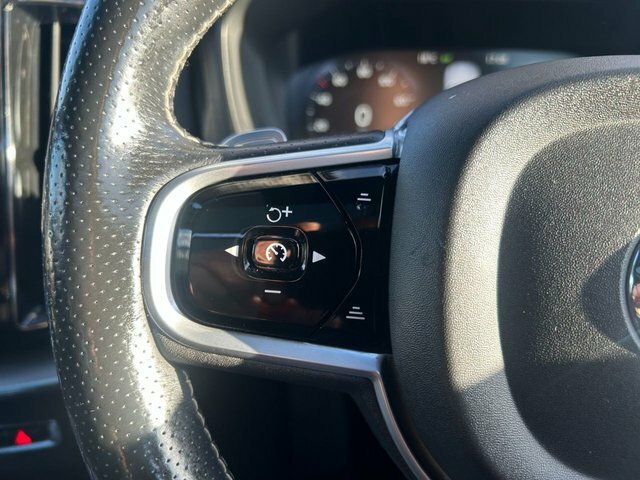 Volvo XC60 Xc60 Se Luxury Nav D4 Awd Red #14