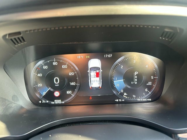 Volvo XC60 Xc60 Se Luxury Nav D4 Awd Red #4
