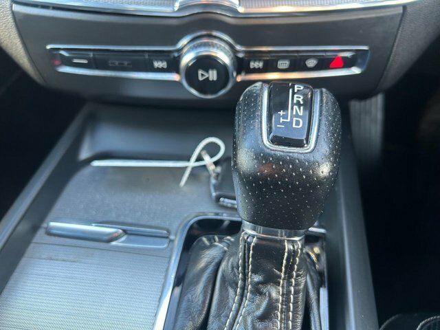 Volvo XC60 Xc60 Se Luxury Nav D4 Awd Red #12
