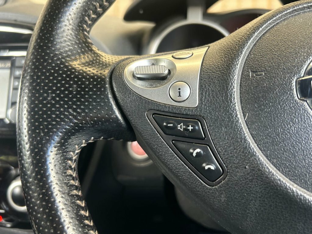 Nissan Juke 1.6 Acenta Premium Xtronic 117 Bhp Black #14