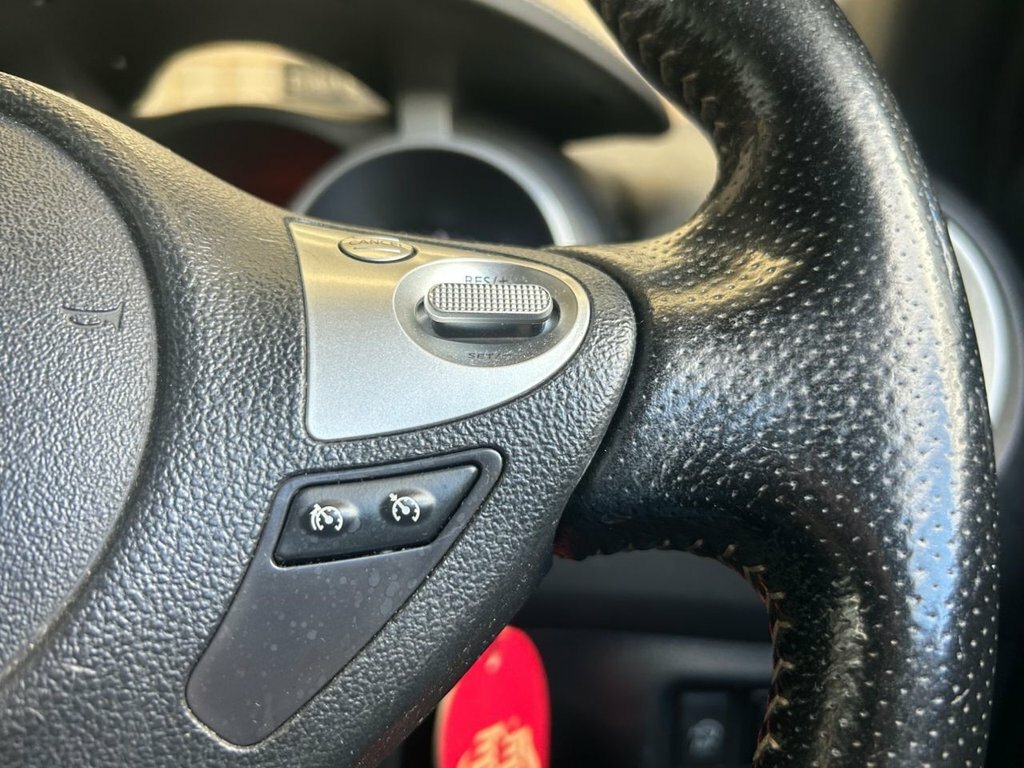 Nissan Juke 1.6 Acenta Premium Xtronic 117 Bhp Black #15