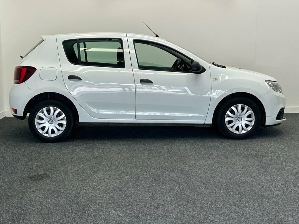Dacia Sandero 1L Ambiance White #3