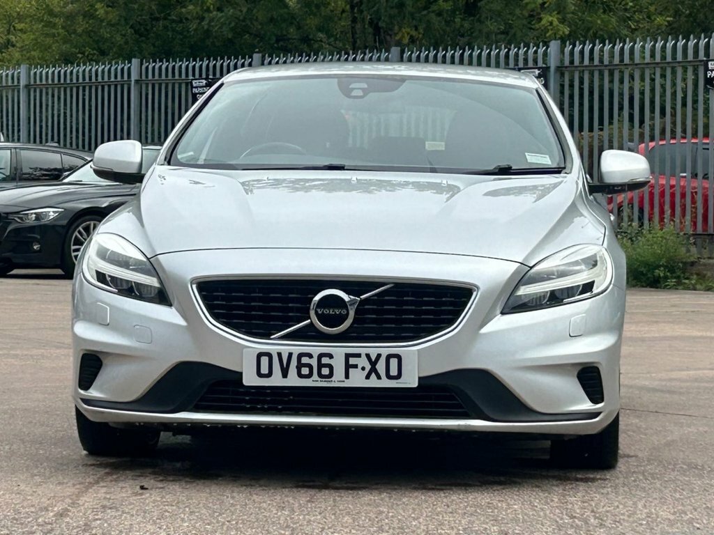 Volvo V40 2L R-design Silver #2