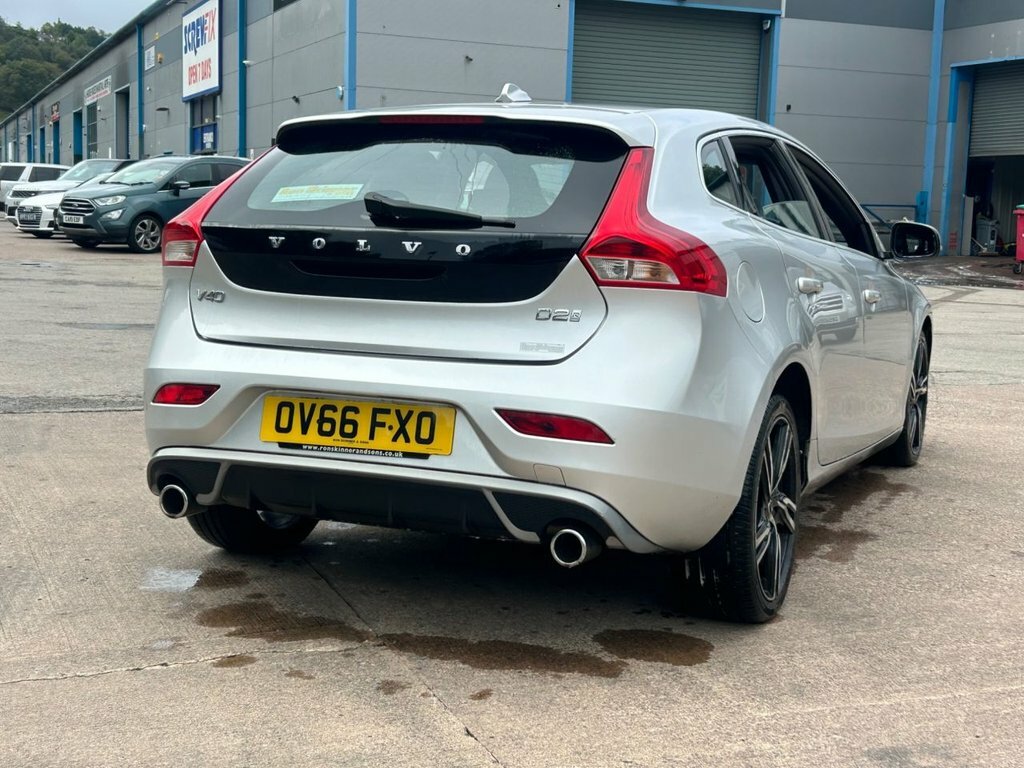 Volvo V40 2L R-design Silver #4