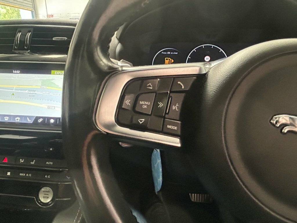 Jaguar F-Pace 2.0 D180 Prestige Awd Euro 6 Ss  #18