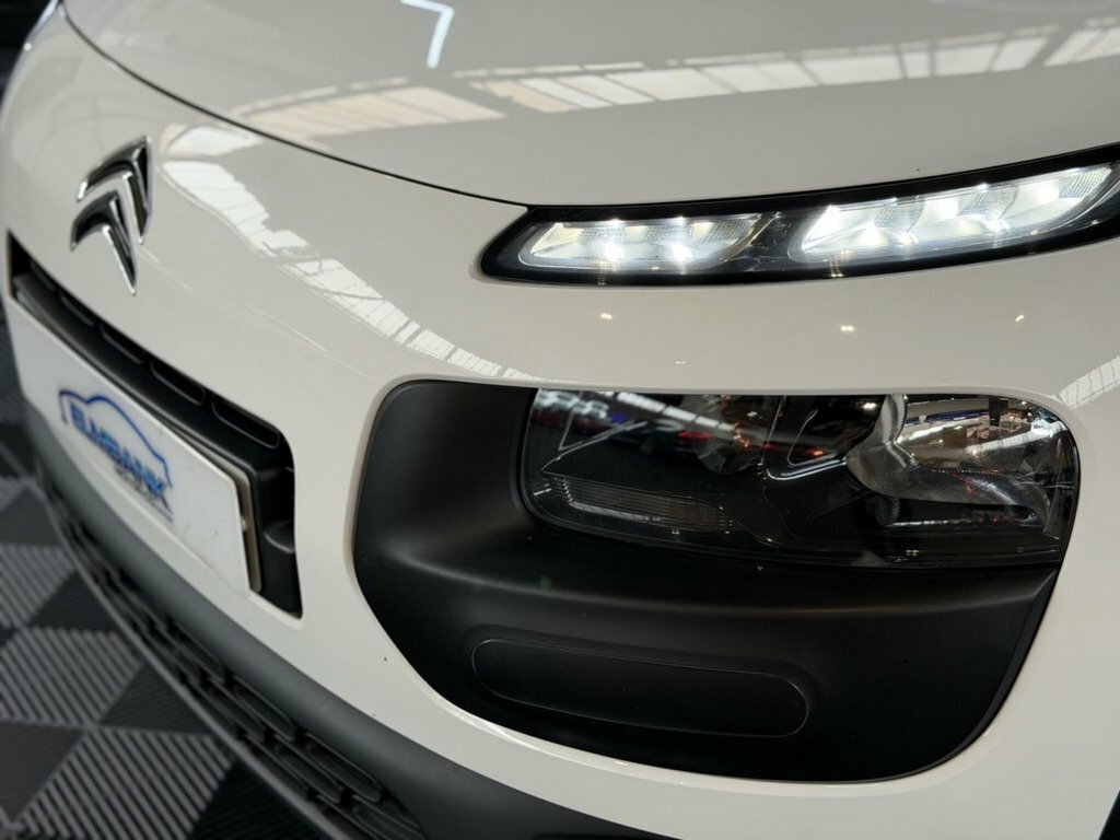 Citroen C4 Cactus 1.6L Flair Edition White #4