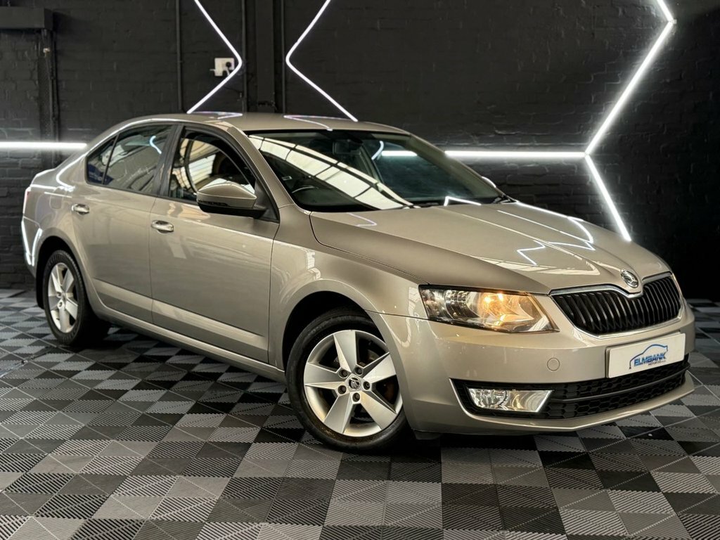 Skoda Octavia Octavia Vrs Tdi Cr White #28