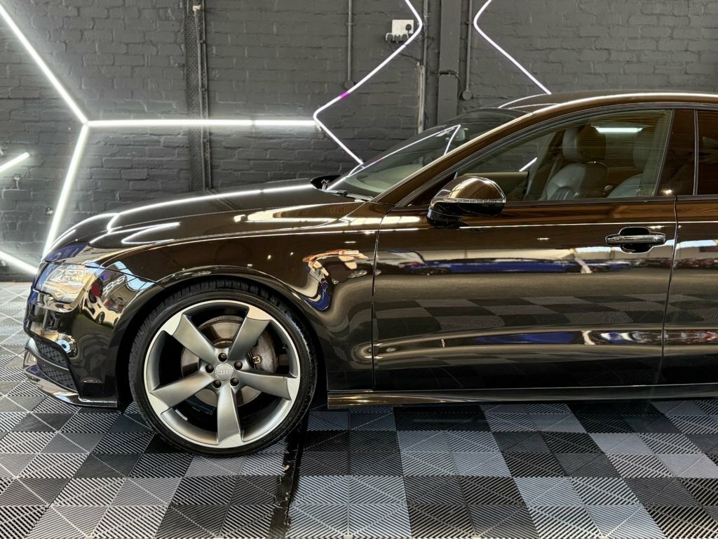 Audi A7 3L Black Edition Black #3