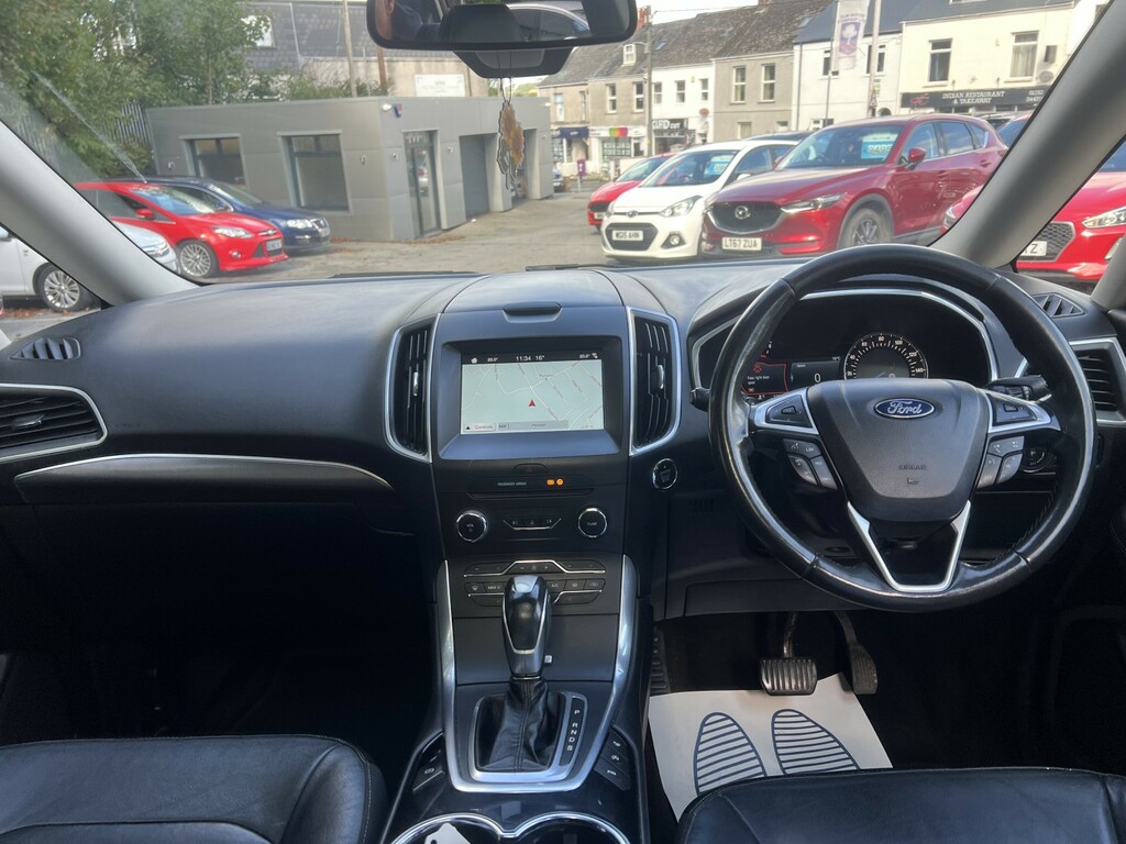 Ford Galaxy Mpv 2.0 Tdci Titanium X 2017 Red #4