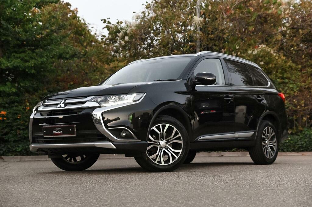 Mitsubishi Outlander 2.2 Di-d 3 4Wd Euro 6 Black