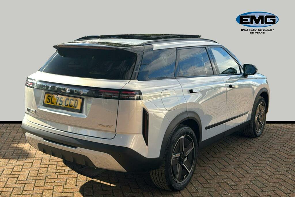 JAECOO 7 1.5T Shs 18.3Kwh Luxury Suv Plug In Hyb Silver #6