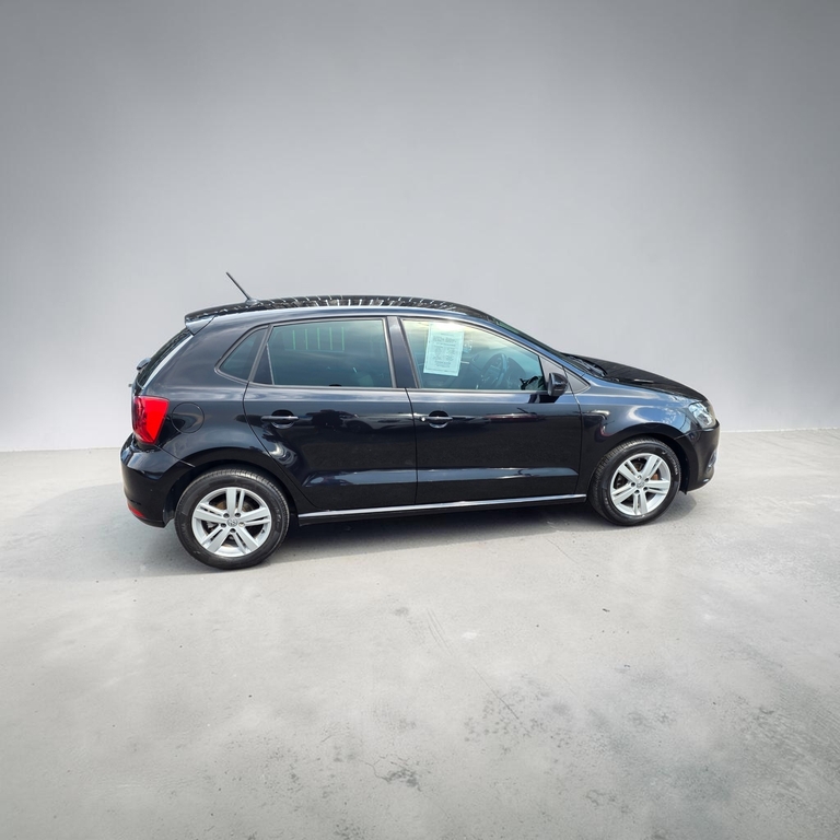 Volkswagen Polo Black #23