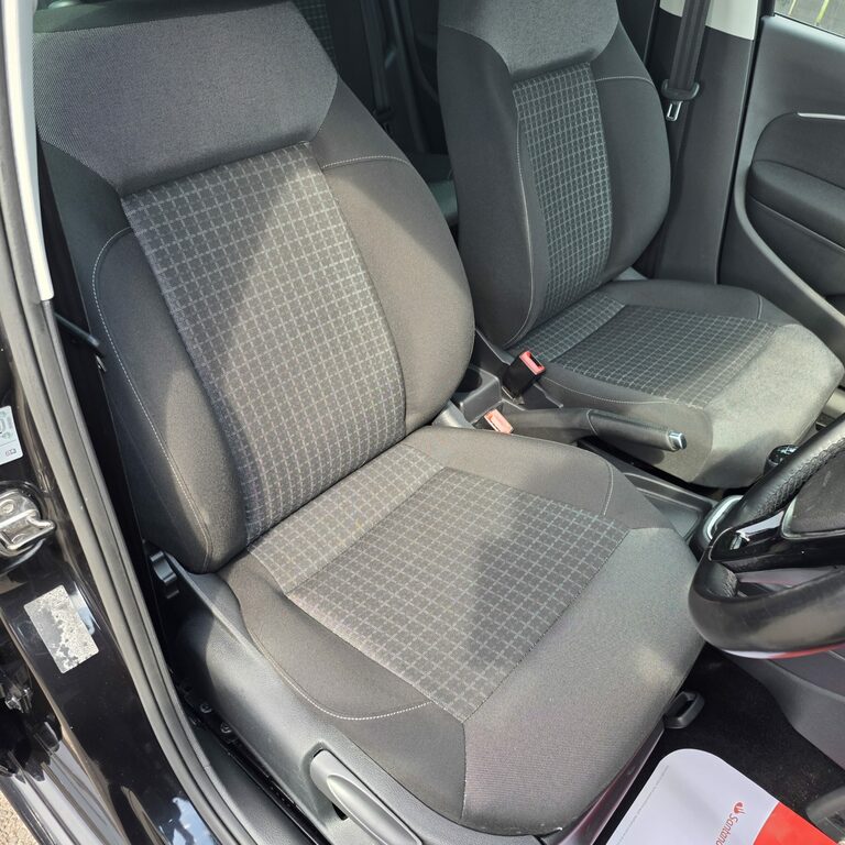Volkswagen Polo Black #15