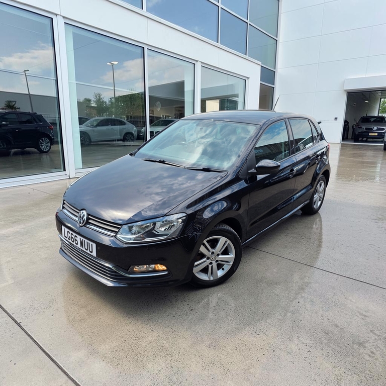 Volkswagen Polo 1.2 Tsi Match Black