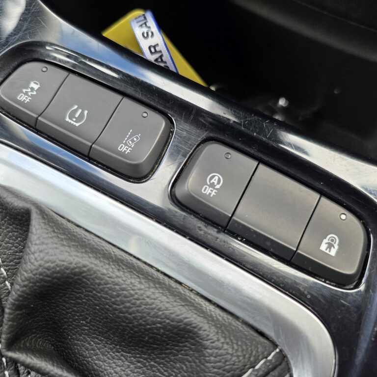 Vauxhall Crossland Elite Nav Black #21