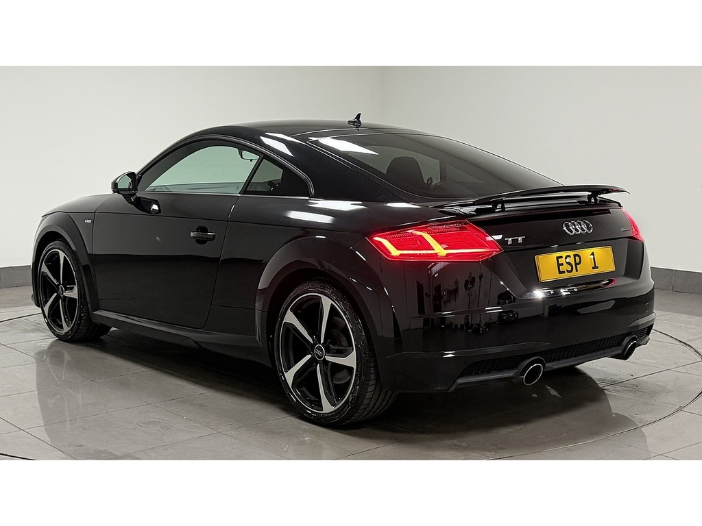 Audi TT Tfsi Black Edition Black #4