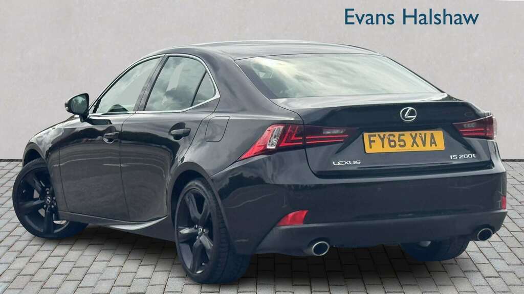 Lexus IS 200T Sport 2015 Black #2