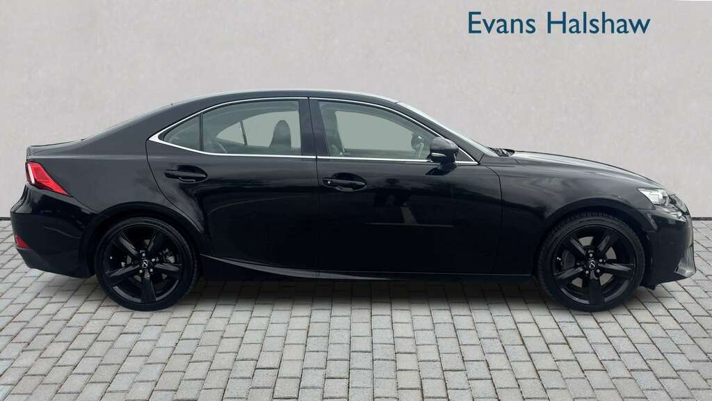 Lexus IS 200T Sport 2015 Black #3