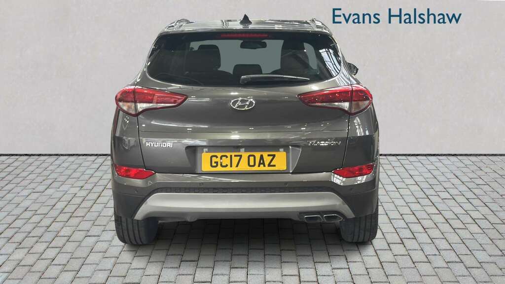 Hyundai Tucson 2.0 Crdi Blue Drive Premium Se 2Wd 2017 Grey #5