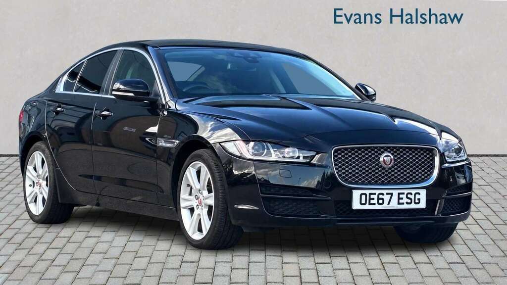 Jaguar XE 2.0D 180 Portfolio Awd 2017 Black