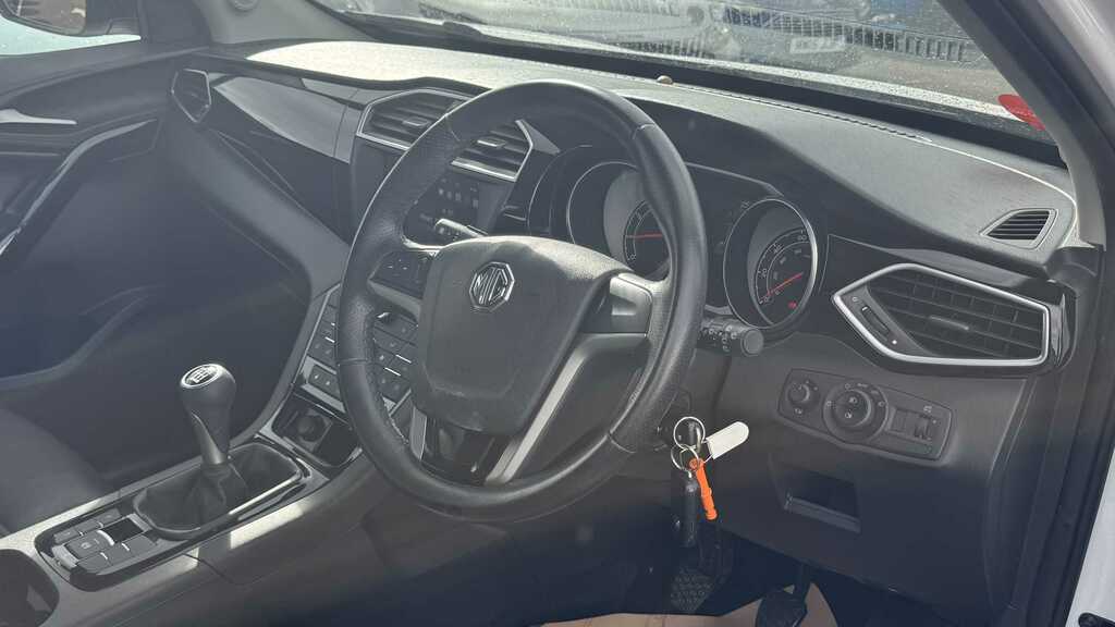 MG GS 1.5 Tgi Exclusive 2018 White #6