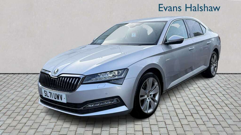 Skoda Superb 2.0 Tdi Cr Se L Dsg White #2