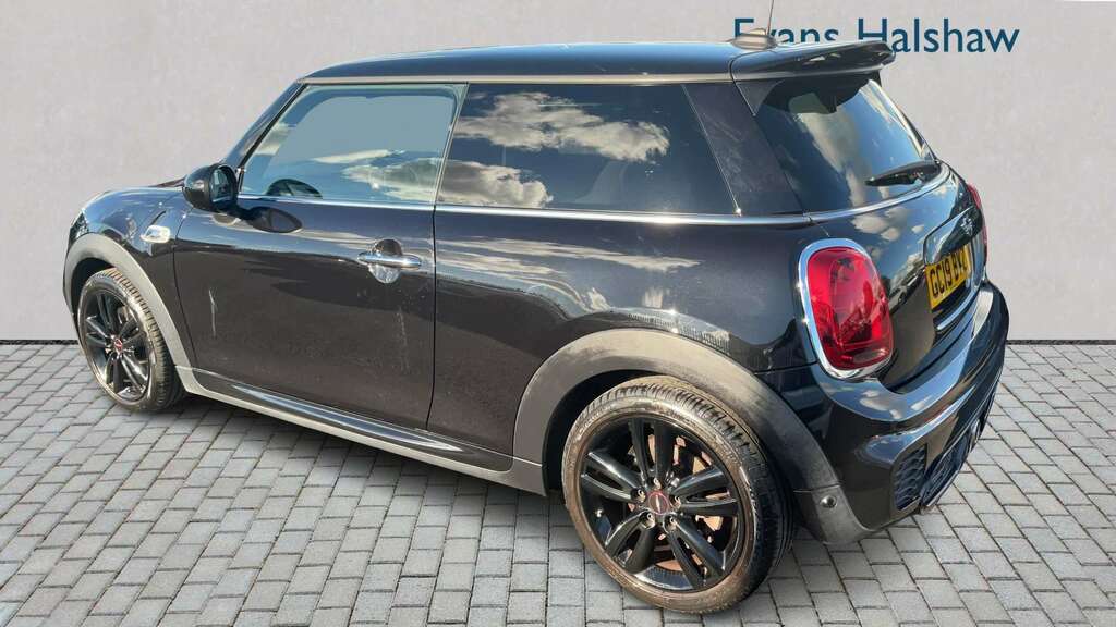 Mini Hatch 2.0 Cooper S Sport II 2019 Black #2