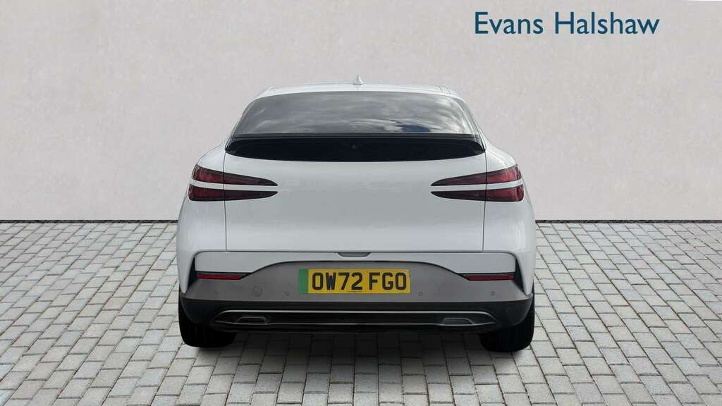 Genesis GV60 168Kw Premium 77.4Kwh Innovation Pack White #4