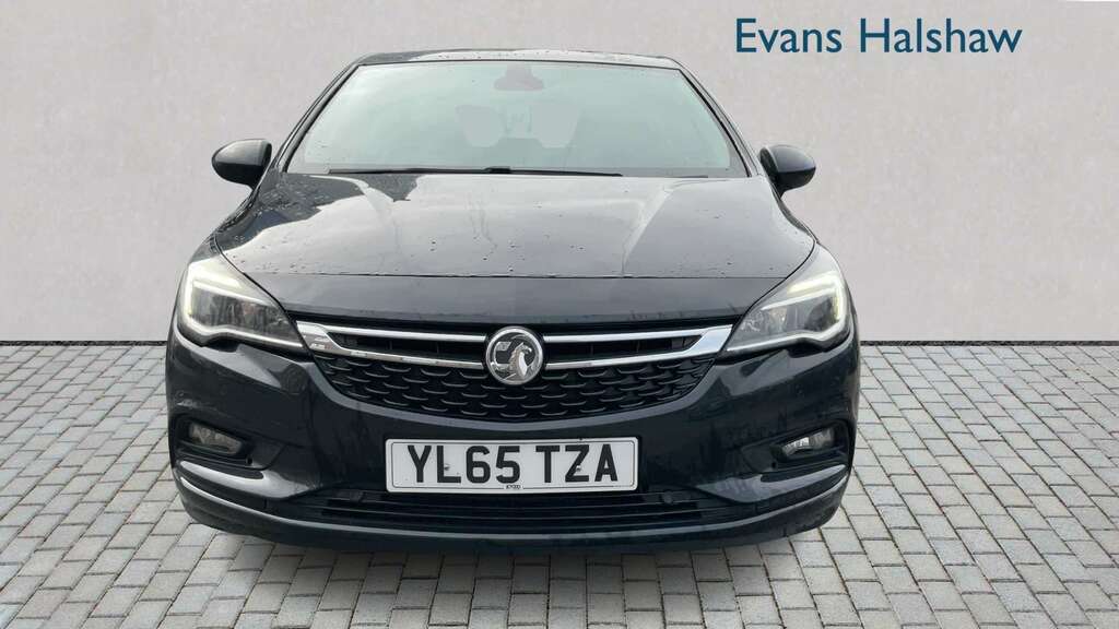 Vauxhall Astra 1.4T 16V 150 Elite Nav 2016 Black #3